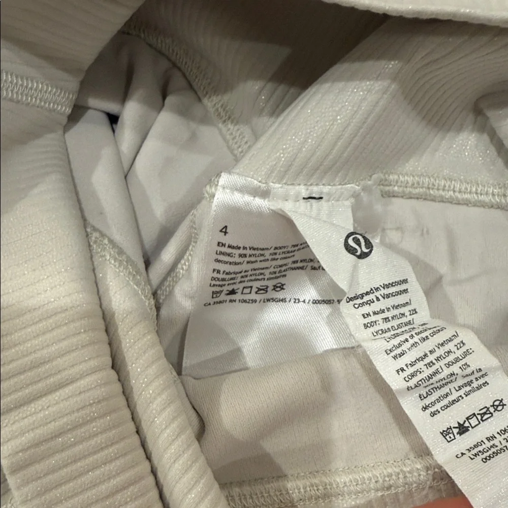 Lululemon off white/White Ribbed Leggings size 4